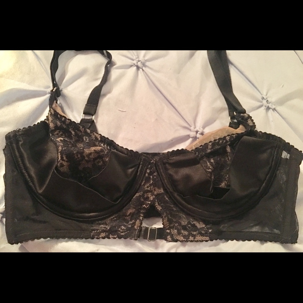 Victoria Secret bra